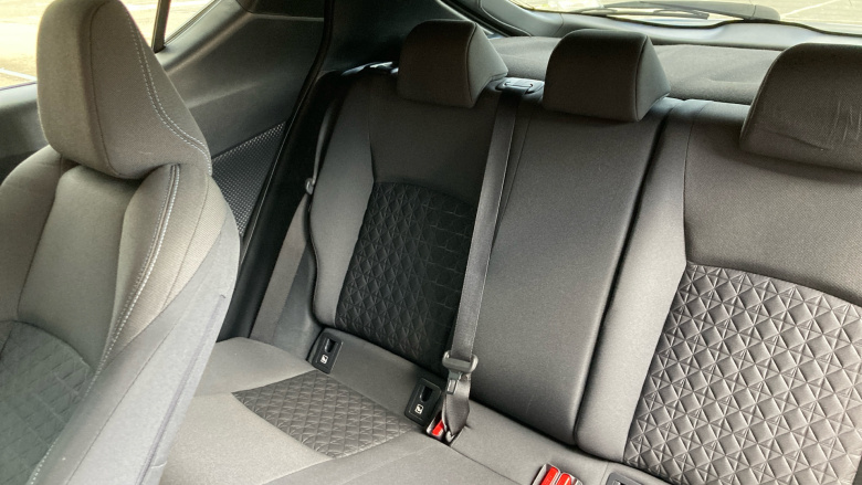 Toyota C-HR 1.8 Hybrid Design 5dr CVT Hybrid Hatchback